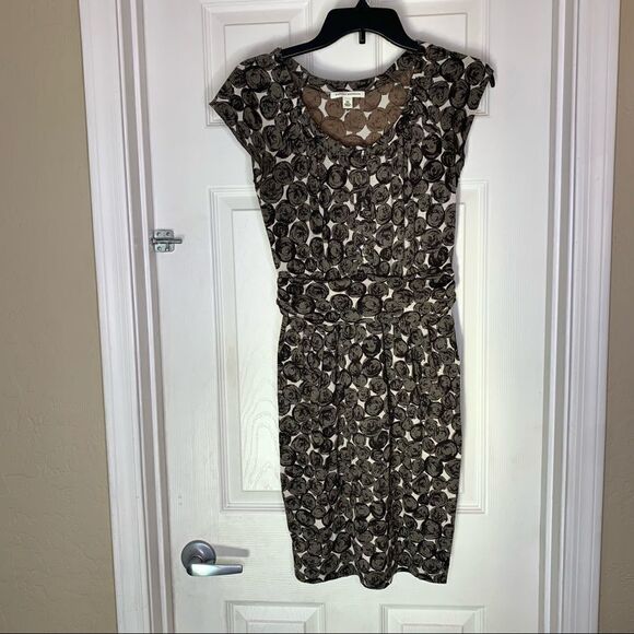 Banana Republic Scoop Neck Dress Size XS Charcoal Gray and Cream Color - Picture 2 of 10